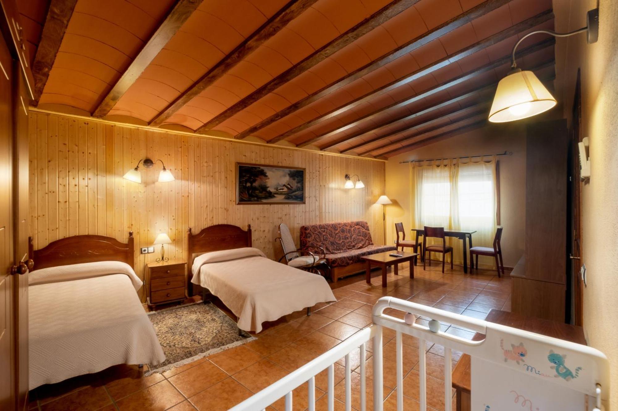 Rural Jorda Guest House Rodonya Bagian luar foto