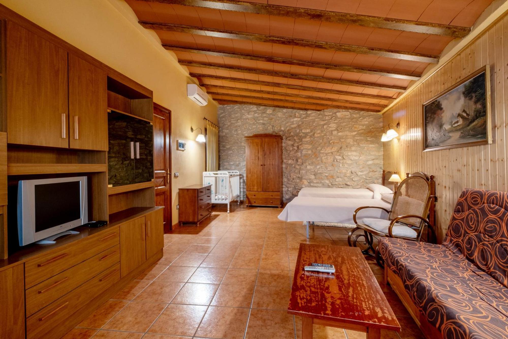 Rural Jorda Guest House Rodonya Bagian luar foto